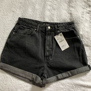 Black Mom Shorts
